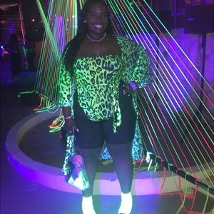 Plus size high cut strapless swimsuit